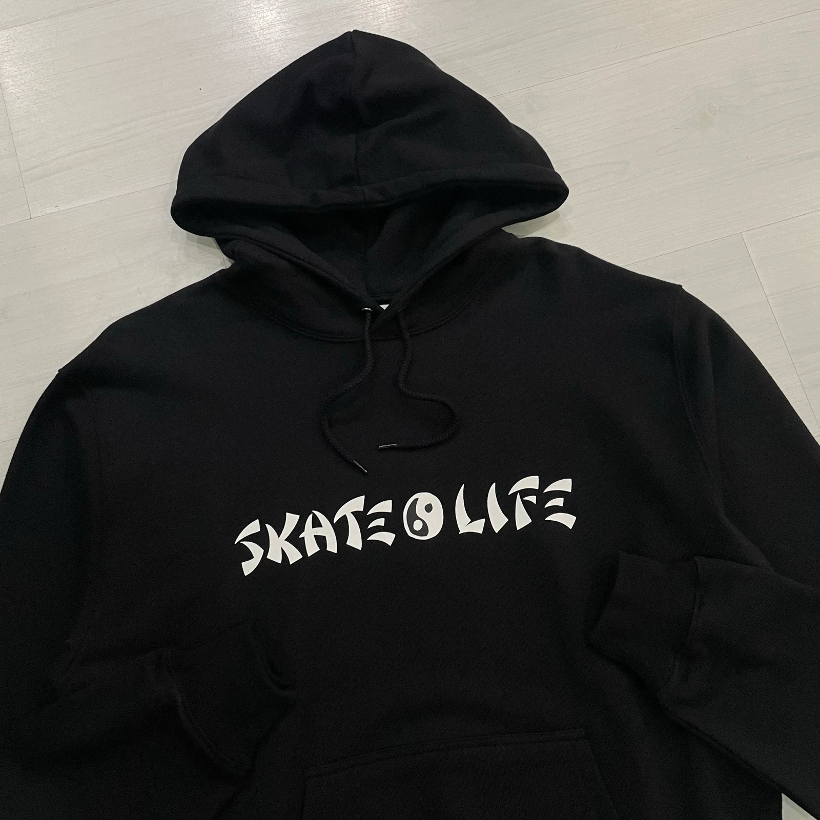 Sudadera Polar Skate Co - SkateLife Hoodie (Black)